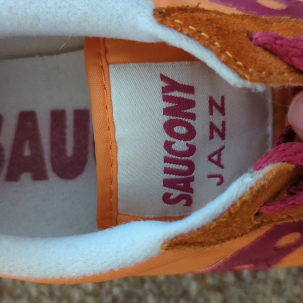 Saucony Jazz Shoes - size 6.5 - Picture 2 of 5